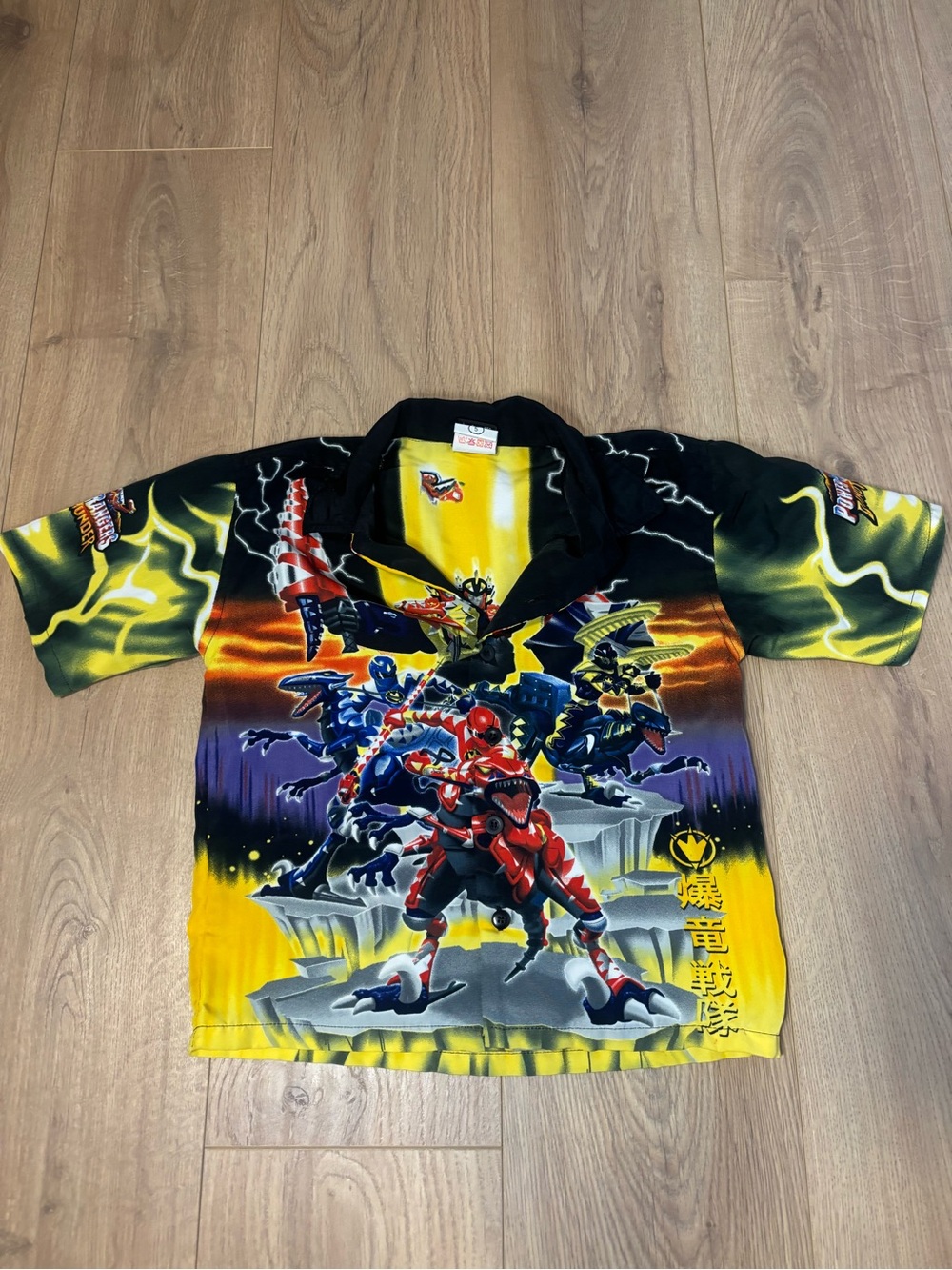 Power Rangers Dino Thunder Button-Up Shirt – Size Small – Rare Vintage Y2K
